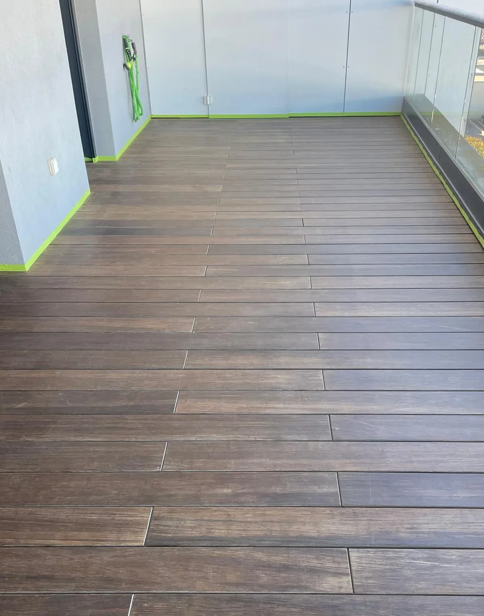 Le même balcon une fois fini